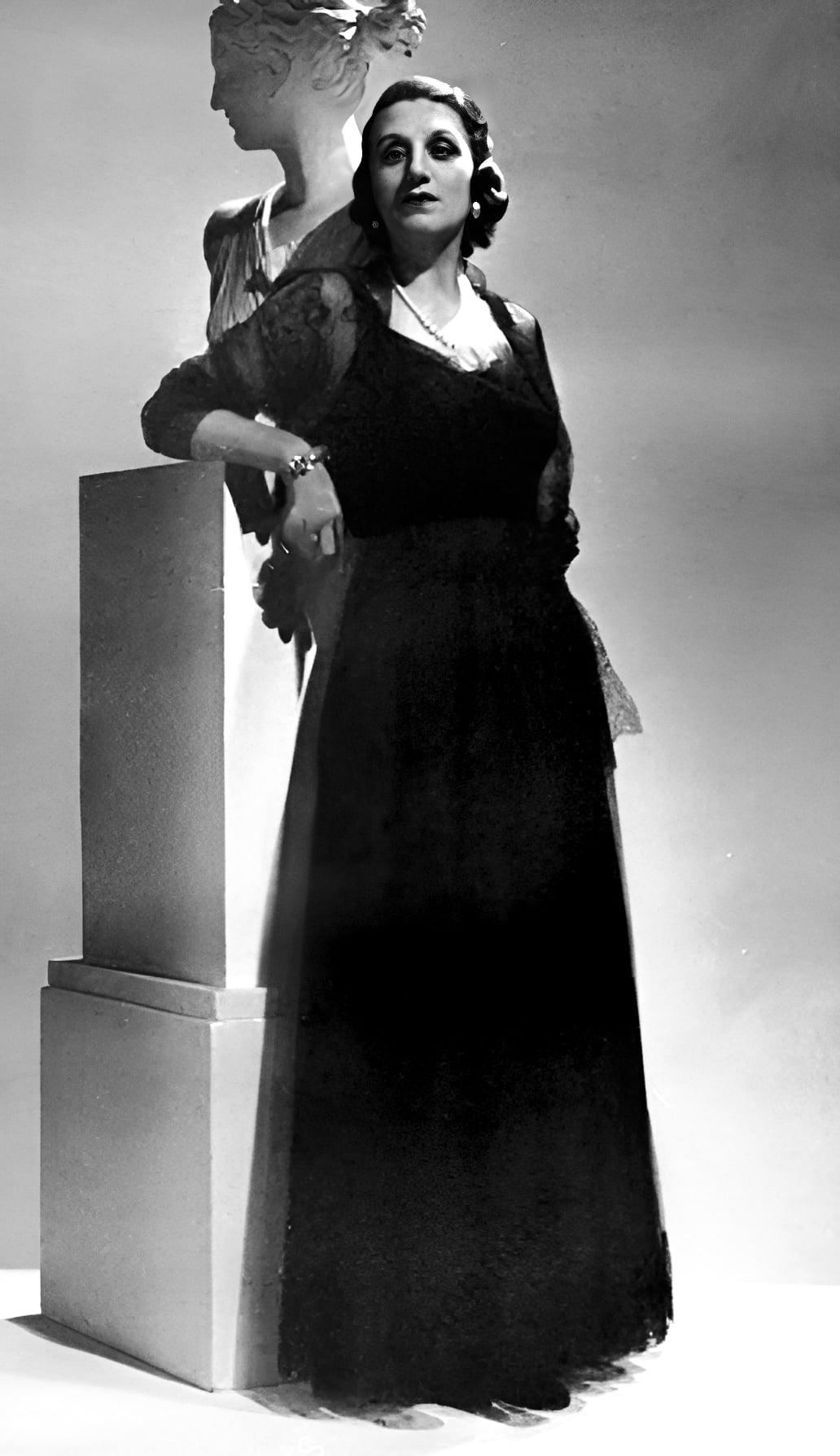 Mary Marquet