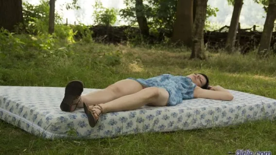 No Bikini, I Want Sex ※ Joske, Daniela Rose ※ Oldje 