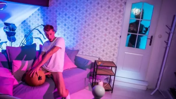 Pumping Pumpkins ※ Polly Pons, Ron Johnny Fox ※ FakeHub Originals 