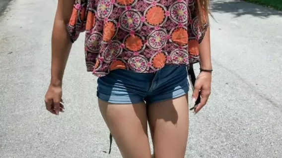 ⁣Afterschool Fun ※ Tyler Steel, Sofie Reyez ※ MOFOS B-Sides 