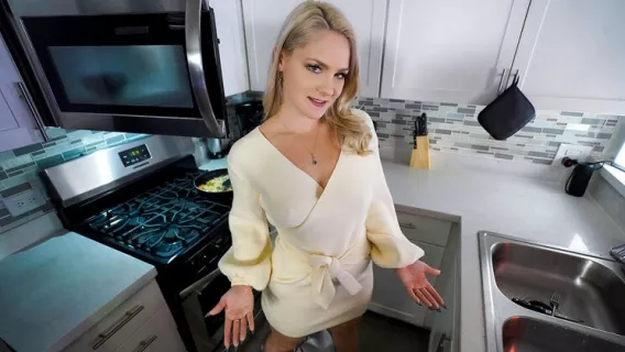 She Just Wants Attention ※ Ike Diezel, Lisey Sweet ※ Perv Mom 