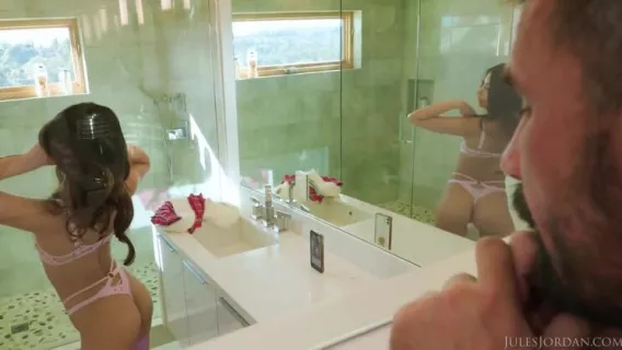 ⁣Xxlayna Marie - Hot Latina Is No Match For Manuels Fat Cock ※ Xxlayna Marie ※ Jules Jordan 