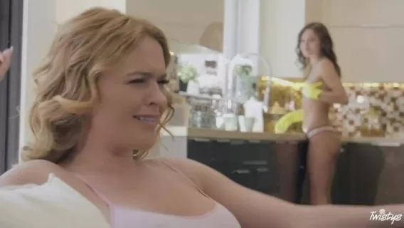 Krissy Lynn And Zoe Bloom In Getting Dirty With The Maid ※ Zoe Bloom, Krissy Lynn ※ Mom Knows Best 