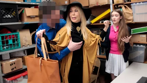 ⁣Case No. 5584216 ※ Samantha Hayes, Erica Lauren, Mike Mancini ※ ShopLyfter MYLF 