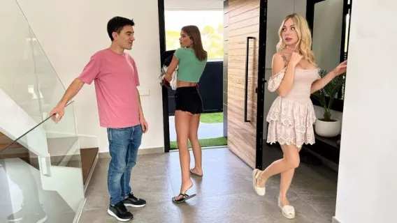 ⁣Fucking My GFs Stepsister ※ Jordi El Niño Polla, Angie Lynx ※ Sneaky Sex 