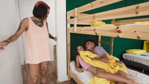 ⁣Wanderlusting For Dick ※ Chloe Lapiedra, Tommy Cabrio ※ Crazy College GFs 