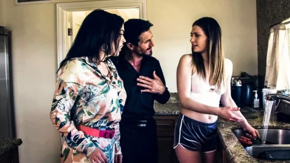 ⁣Father Figure ※ Tommy Gunn, Krissy Lynn, Kamryn Jade ※ Pure Taboo 