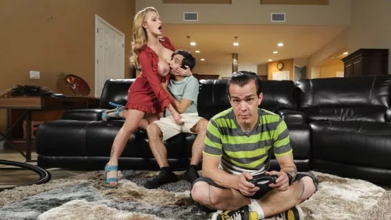 ⁣Moms Got New Boobs! ※ Ricky Spanish, Joslyn James ※ Brazzers 