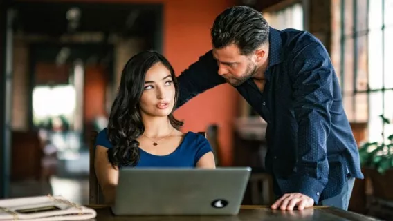 Breaking The Internet ※ Emily Willis, Seth Gamble ※ EroticaX 