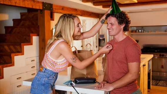 ⁣Katie Hunt  Fucks Her Brothers Friend ※ Robby Echo, Gabbie Carter ※ My Sisters Hot Friend 