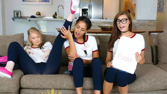 ⁣Lust In Translation ※ Carolina Sweets, Milan, Vienna Black ※ BFFs 