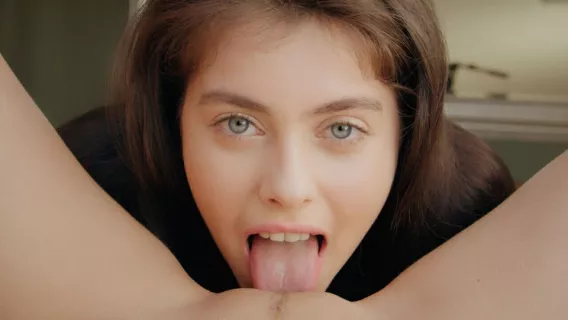 ⁣Hottest Eyes ※ Alissa Foxy, Lily Bella ※ Ultra Films 