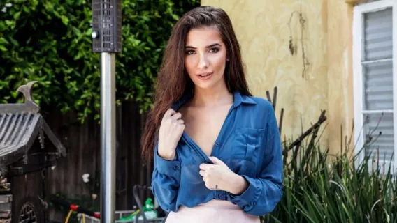 ⁣Here To Make A Deal ※ Olivia Nova ※ Property Sex 