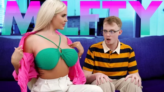 Bombshell Lets Her Nerdy Neighbor Fuck Her Brains Out ※ Jimmy Michaels, Elisa Bethann ※ Milfty 