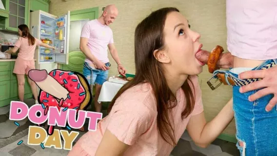 Donut Day ※ Aleks Sam, Maddy Nelson ※ Club Sweethearts 