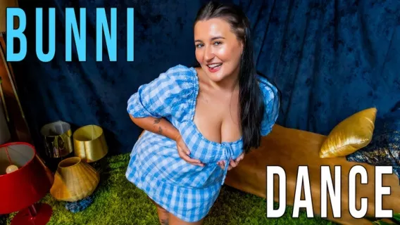⁣Bunni - Dance ※ Bunni ※ Girls Out West 