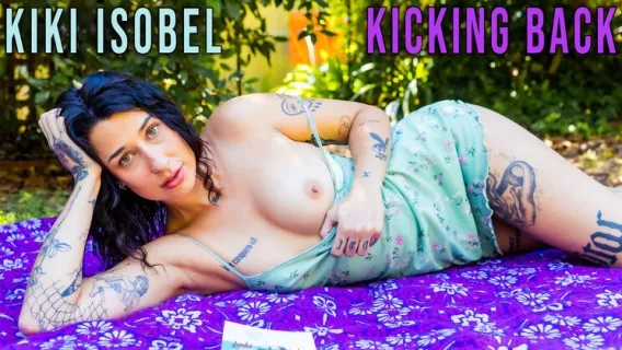 ⁣Kiki Isobel - Kicking Back ※ Kiki Isobel ※ Girls Out West 