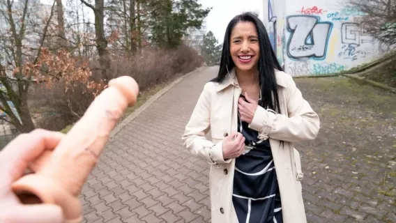 ⁣Play My Deep Throat Game ※ Wild Nicol, Martin Gun ※ Public Agent 