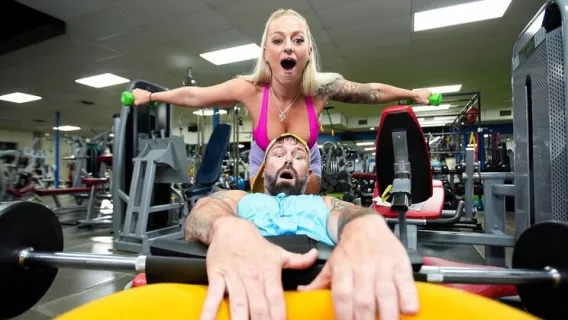 Busted! ※ GI Joey, Elana Bunnz ※ Brazzers 