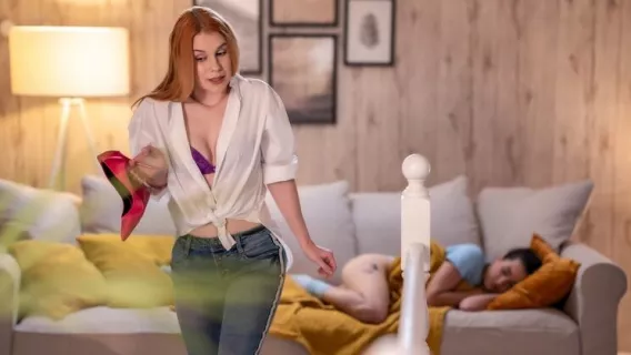 Coming Home To Vibrator And BFF ※ Kaira Love, Valentina Lapiedra ※ Lesbea 