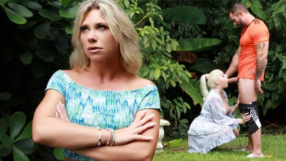 Soccer Craze ※ GI Joey, Madison Brite, Gia OhMy ※ Bad Milfs 