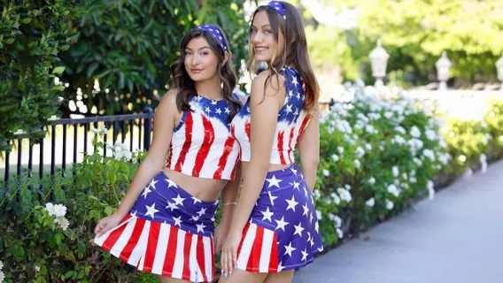 ⁣Hot Parade ※ JC Wilds, Donnie Rock, Mae Milano ※ Step Siblings 