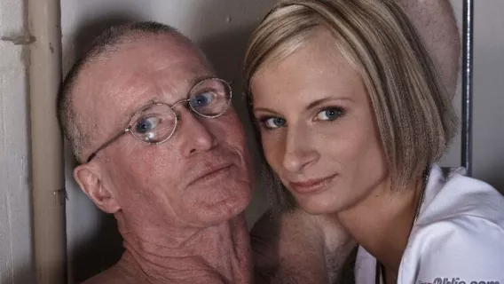 ⁣Really? ※ John, Paris Pink ※ Oldje 