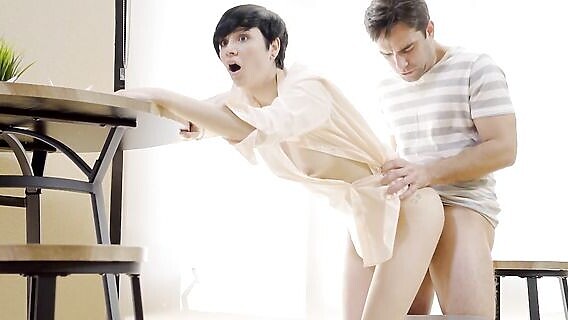 ⁣Stepbrother fucked glued to the table sister 