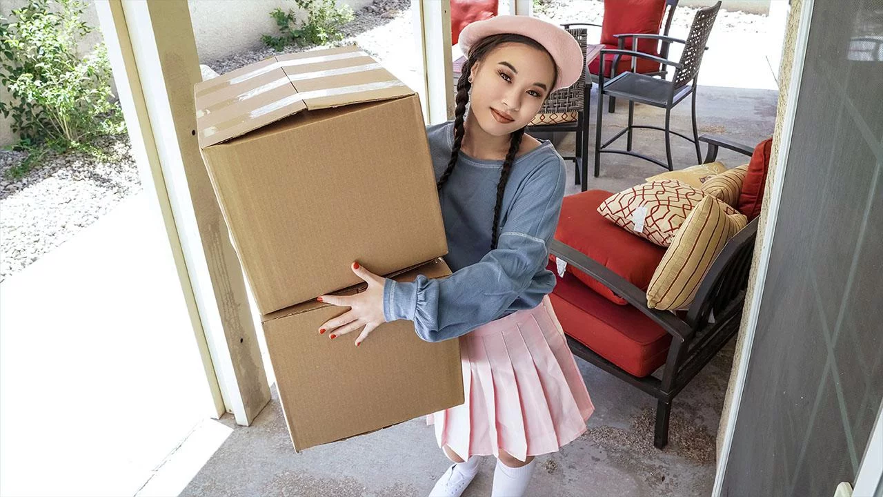 Petite Neighbor Makes It Fit 