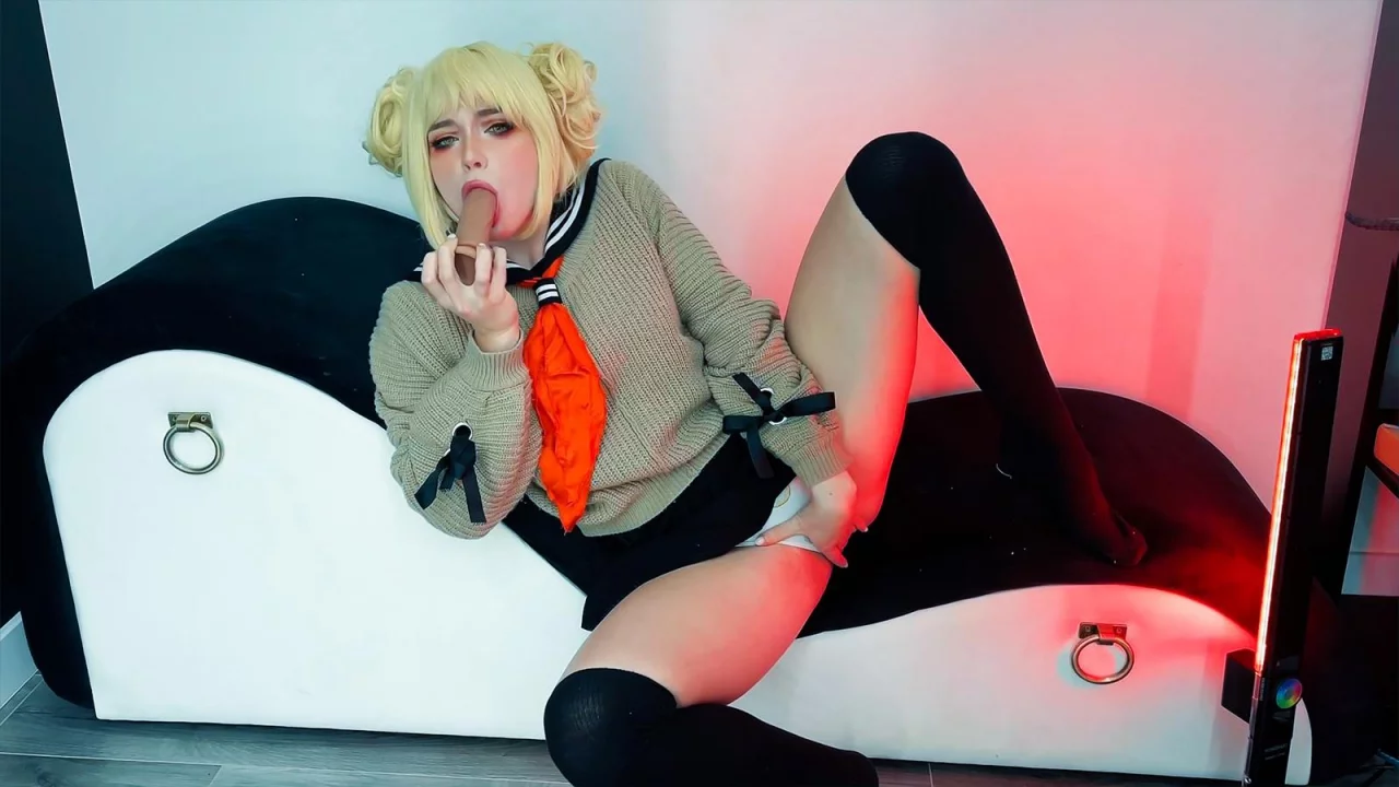 Young Cutie Craves Attention 