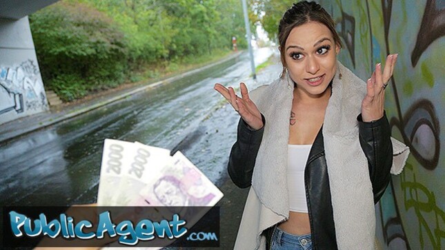 Amateur Spanish Rubi Rico Is Ready To Have Sex For Money 