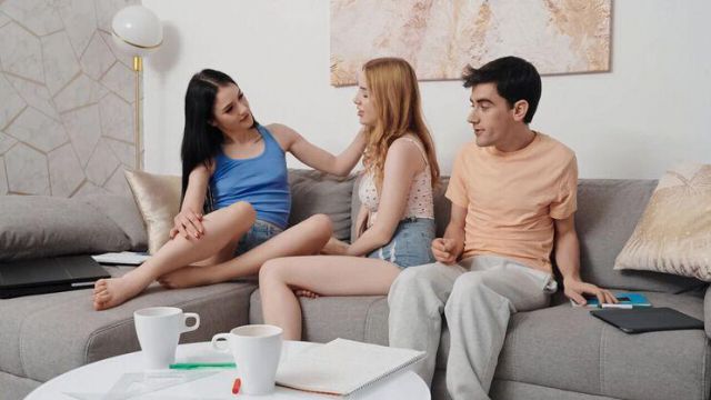 ⁣Deep Throat Study Session 