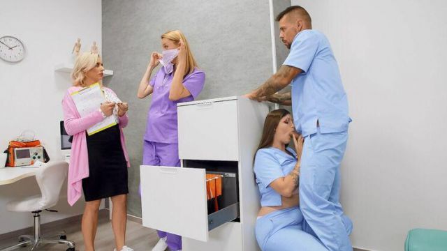 ⁣Nursing That Pussy 