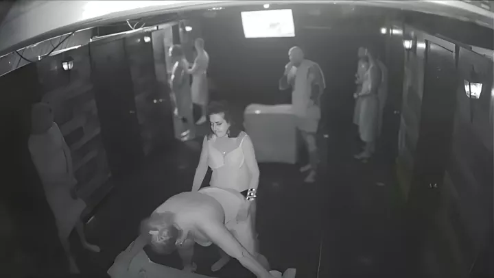 Hi*** camera in the bathhouse filmed immoral gesture 