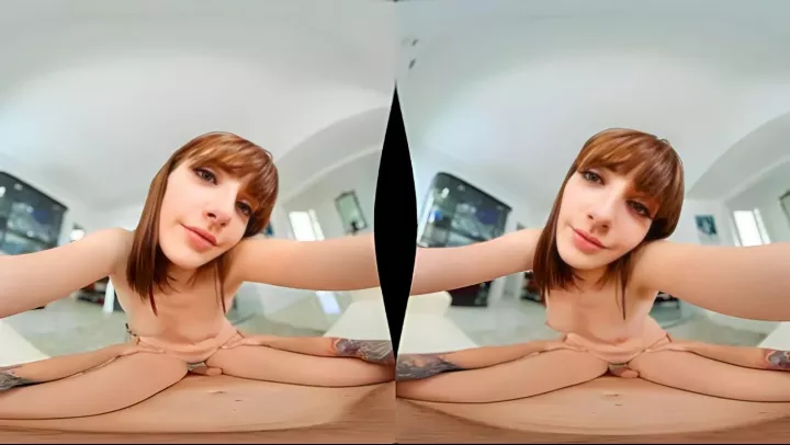 Virtual porn with a skinny first-person horsewoman 