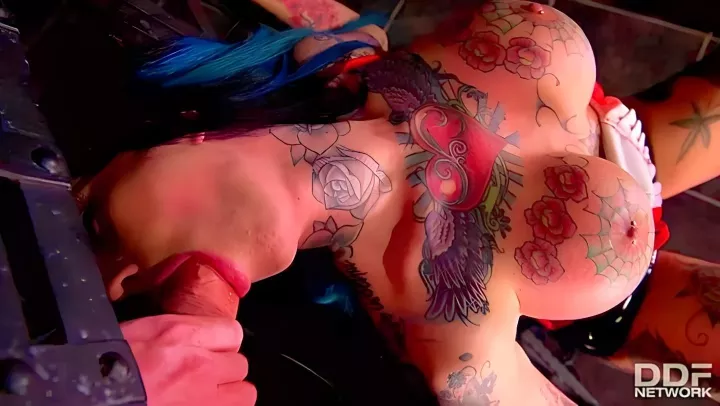 Tattooed hot bitch wants a hard ass fuck 