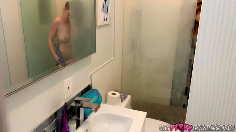 Hot Redhead Babe Gets Fucked Hard 