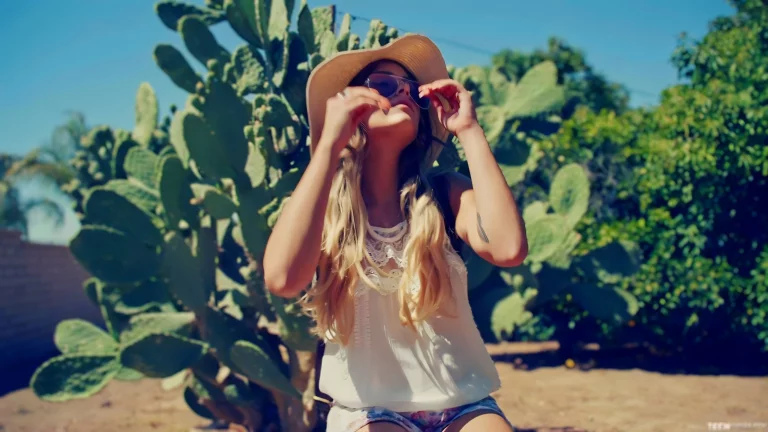 ⁣BOHO Beauties 5 