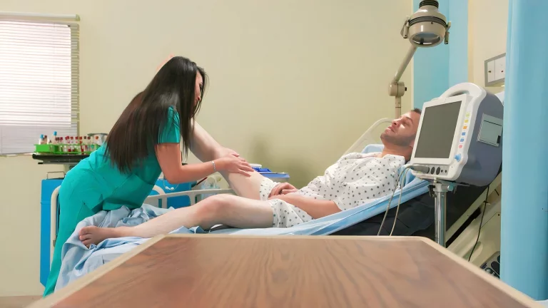 ⁣Tender Care: A Hot Trans Nurse’s Intimate Love With Her Patient 