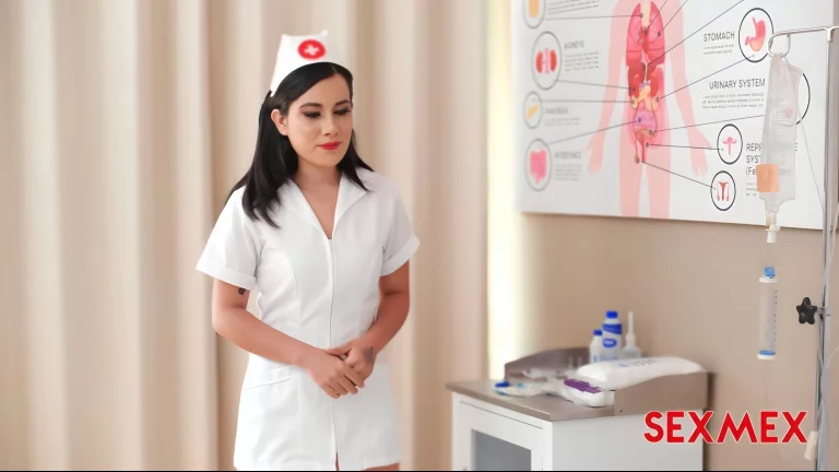 The Naive Nurse 