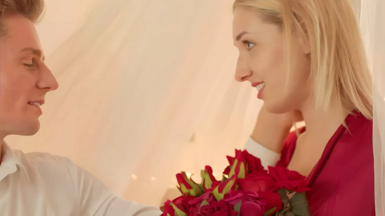 ⁣Flames Of Desire: Matthew Meier And Sofie Otiss Passionate Encounter 