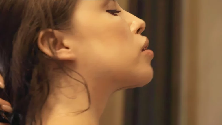 ⁣Anal Sex At The Office 