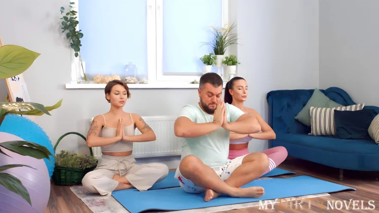 ⁣Couple Seduces Inked Yoga Instructor 