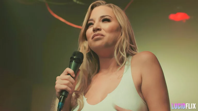 ⁣Blake Blossom Gives Seth Gamble A Performance He Won	 Soon Forget 