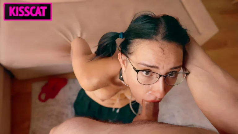 ⁣POV Passion: Raven Haired Babes Sensual Oral Pleasing 