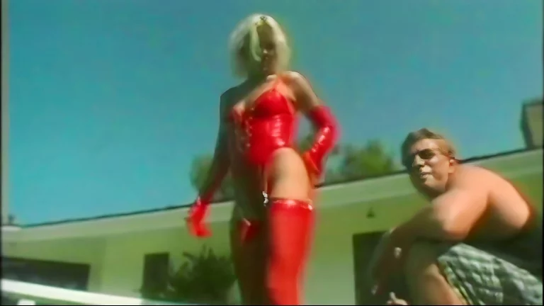 ⁣Shooting Lesbian Scene At The Pool 