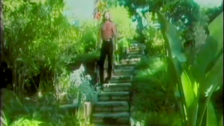 ⁣Passionate Fuck At The Pool 