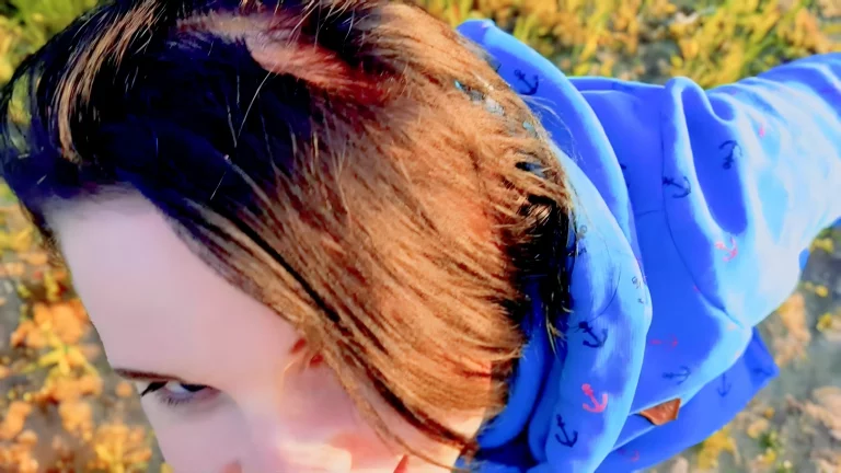 ⁣Hot Girl Likes Outdoor Fucking 