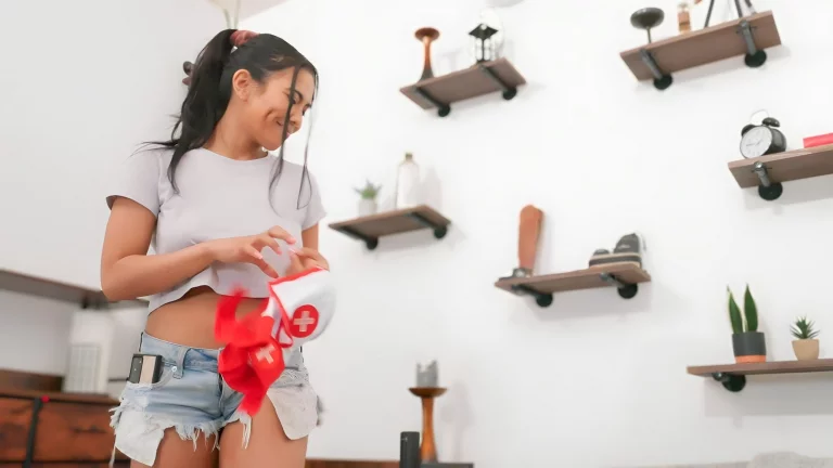 ⁣Krystal Catches Jada Playing Nurse With Her Boyfriend 