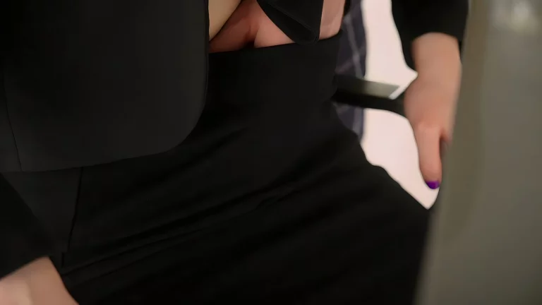 Horny Lilith Wants To Get Fucked Before Going To Work 